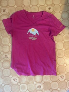 Merrell V-Neck Tee